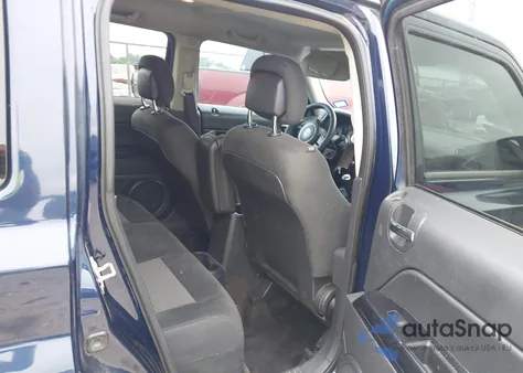 2015 Jeep Patriot Sport z USA, uszkodzony, nr VIN 1C4NJPBB0FD420238